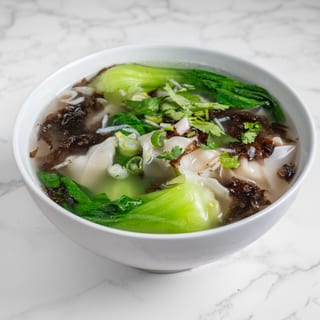 猪肉鸡汤馄饨 / Pork Wonton Soup