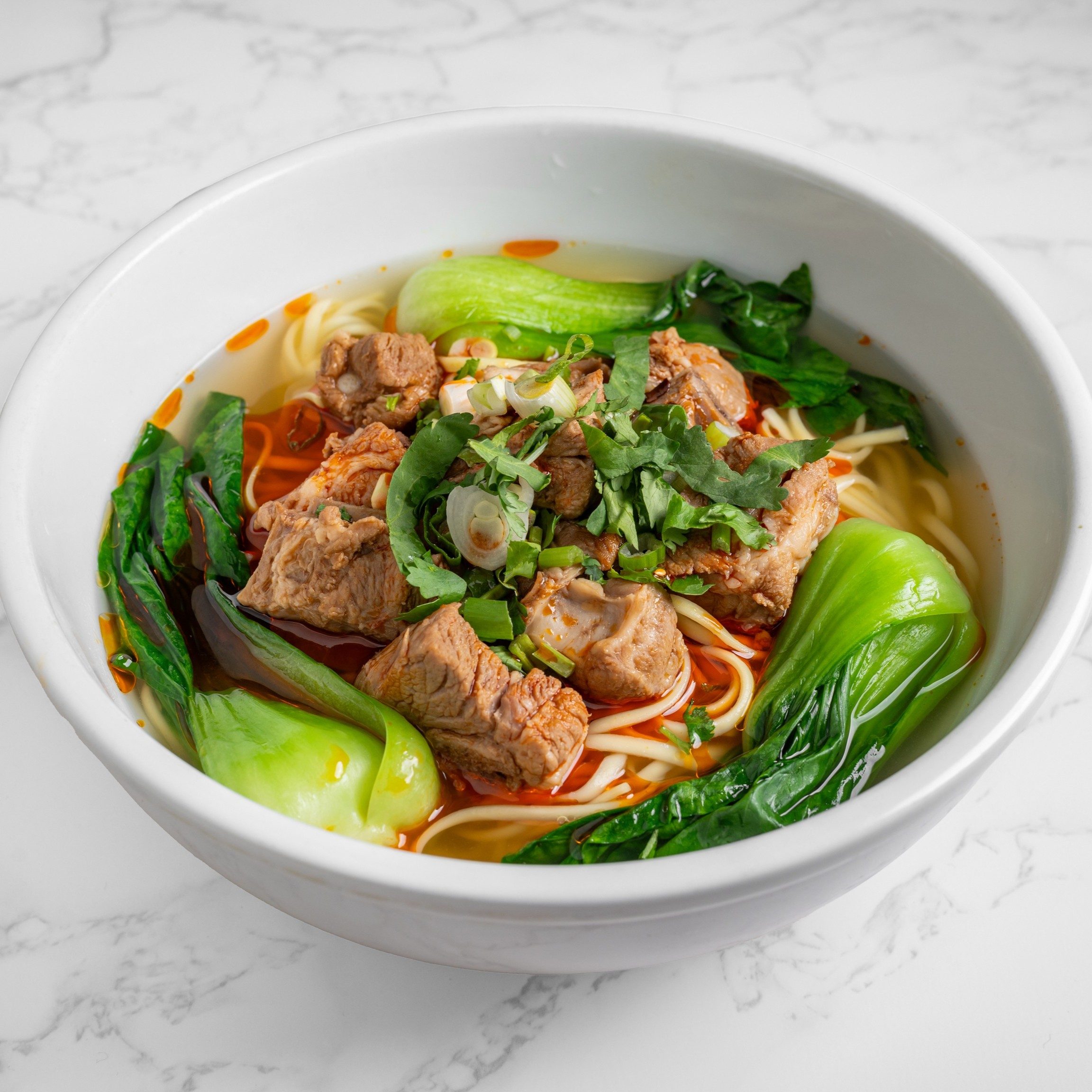 红烧排骨面 / Braised Pork Ribs Noodle Soup.