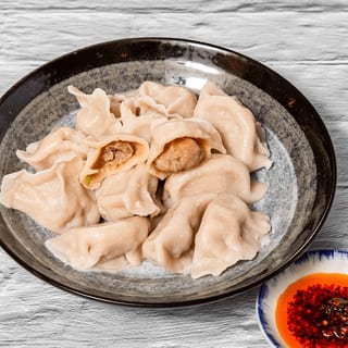 G6. Chinese Cabbage And Pork Dumplings / 猪肉白菜水饺