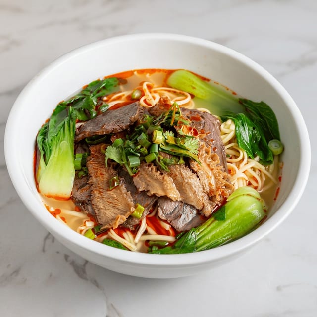 红烧牛肉面 / Braised Beef Noodle Soup.