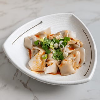 G11. Wontons in Chili Oil